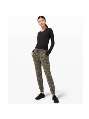 Lululemon Ready To Rulu Jogger Jaquard Heritage Camo Dark Olive Green Size 14